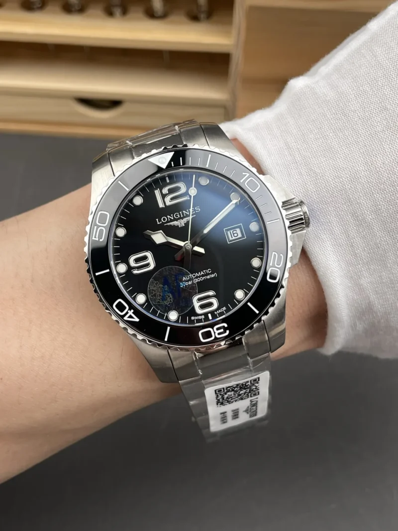 Longines Conquest Black 43mm