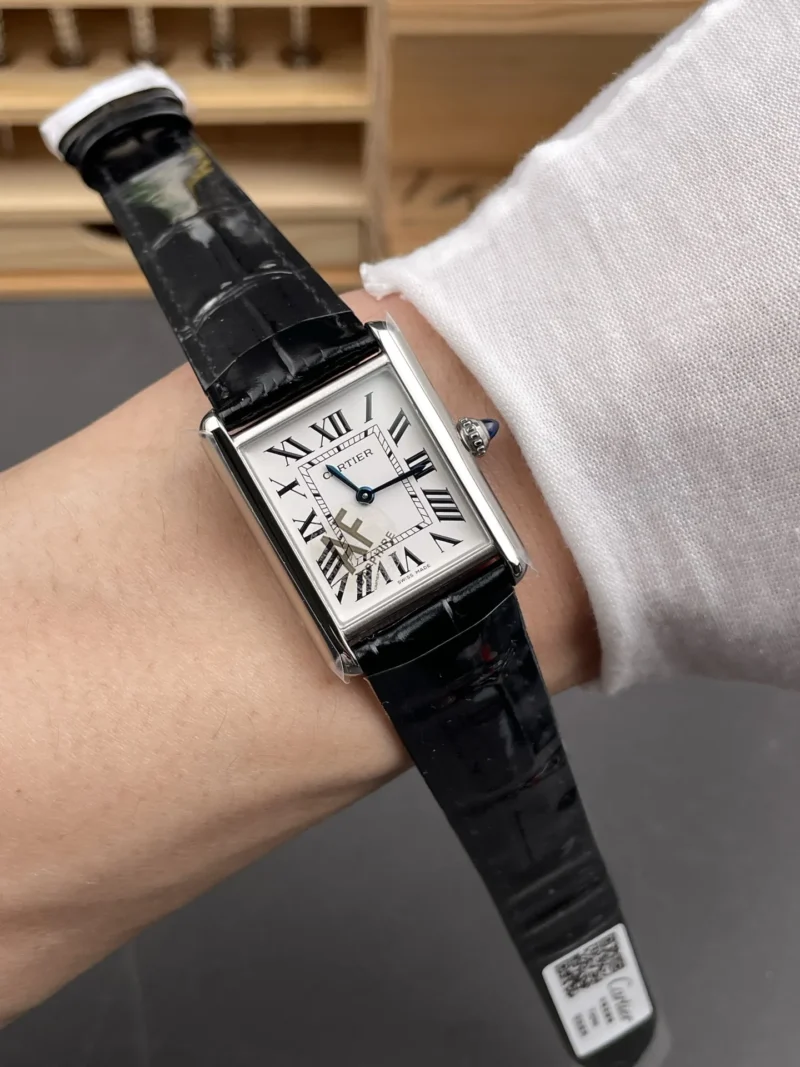 Cartier Tank White Dial 33.7x25.5mm