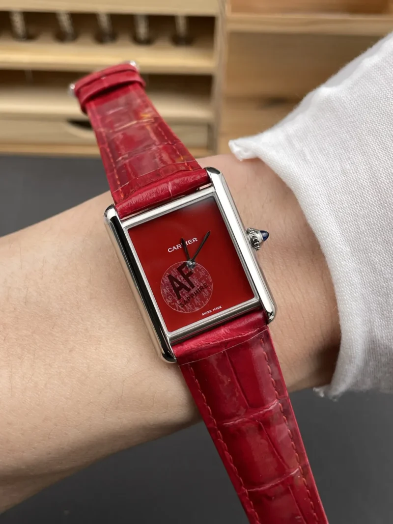 Cartier Tank Red Dial 33.7x25.5mm