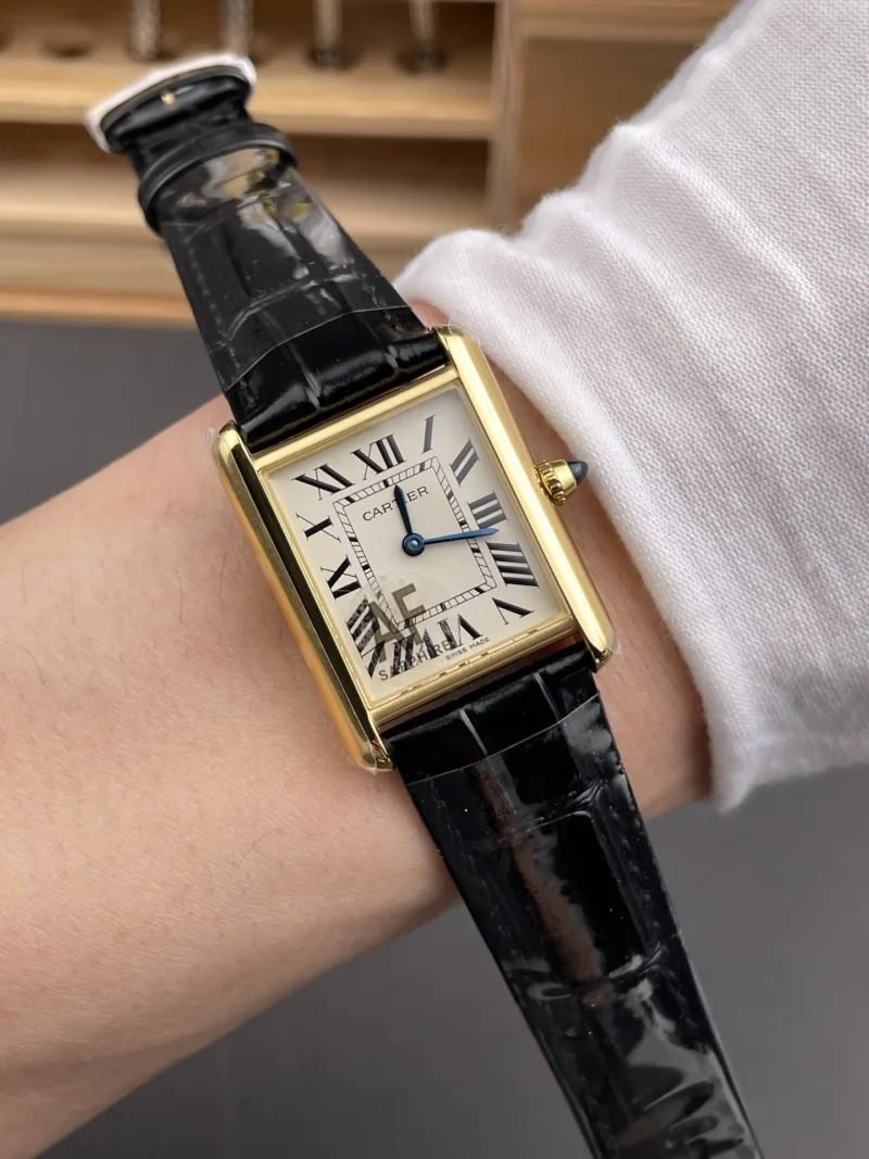 Cartier Tank New 33.7x25.5mm