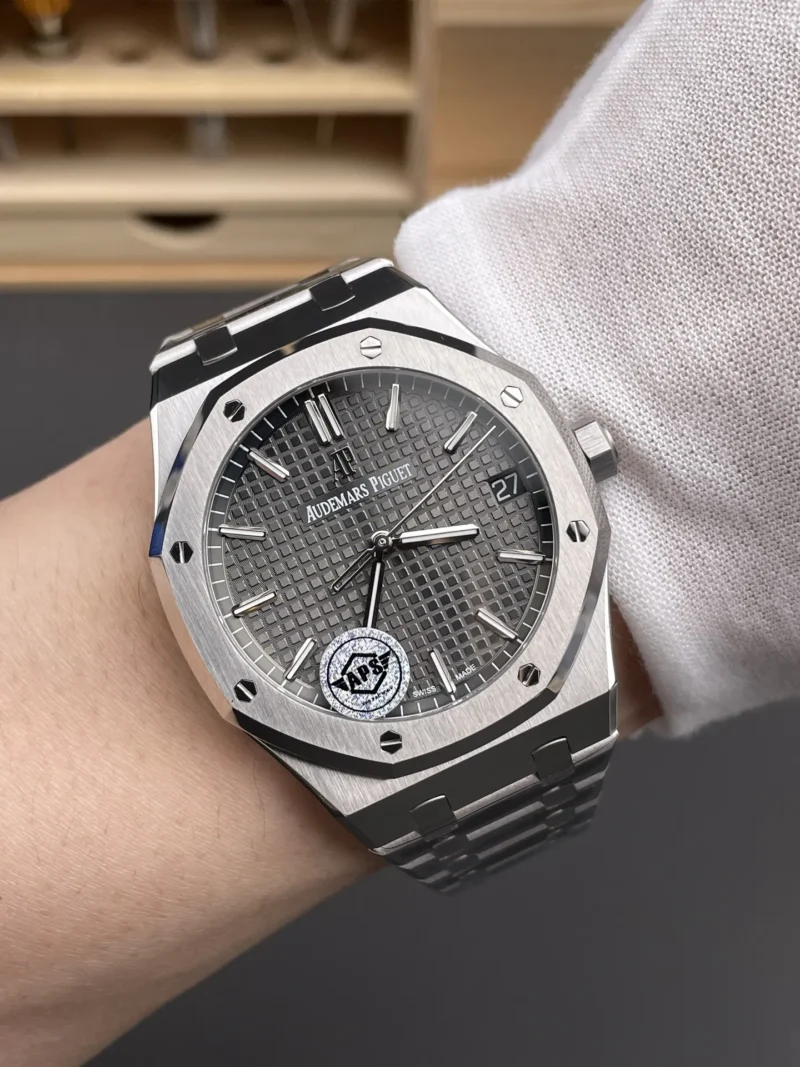 AP Royal Oak 15500 Grey Dial 41mm