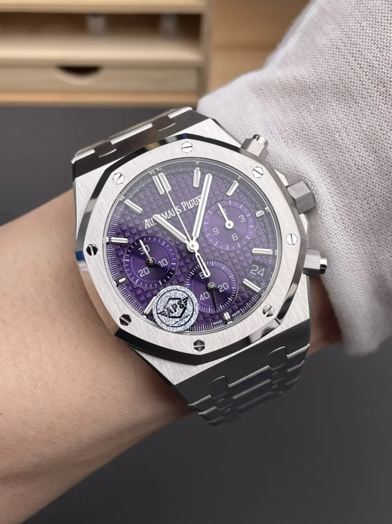 AP Royal Oak 26240 Purple Dial 41mm