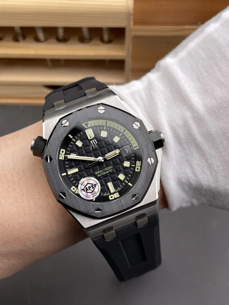 AP Royal Oak 15720 Ceramic 42mm