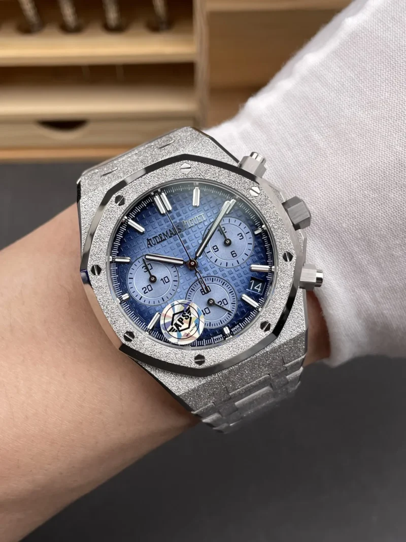 AP Royal Oak 26240 Frosted Gold 41mm