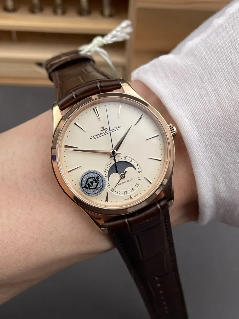 Jaeger-Le Coultre Master Rose Gold 39mm