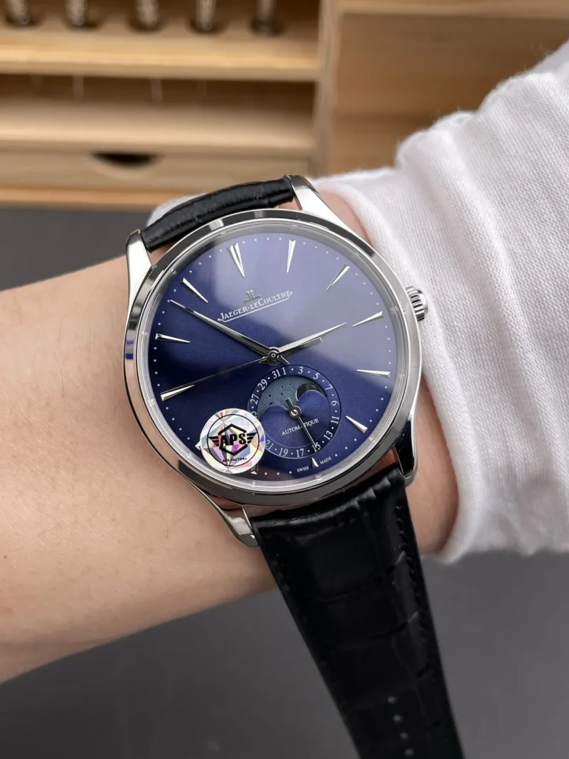 Jaeger-Le Coultre Master Blue Dial 39mm