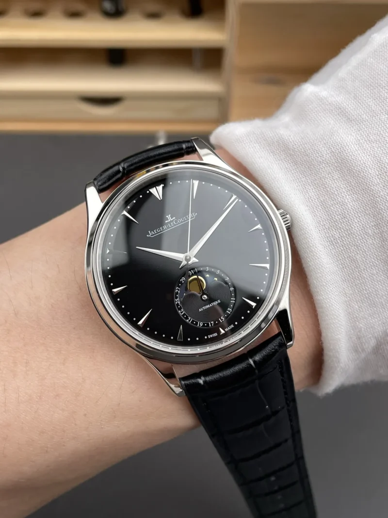 Jaeger-Le Coultre Master Black Dial 39mm