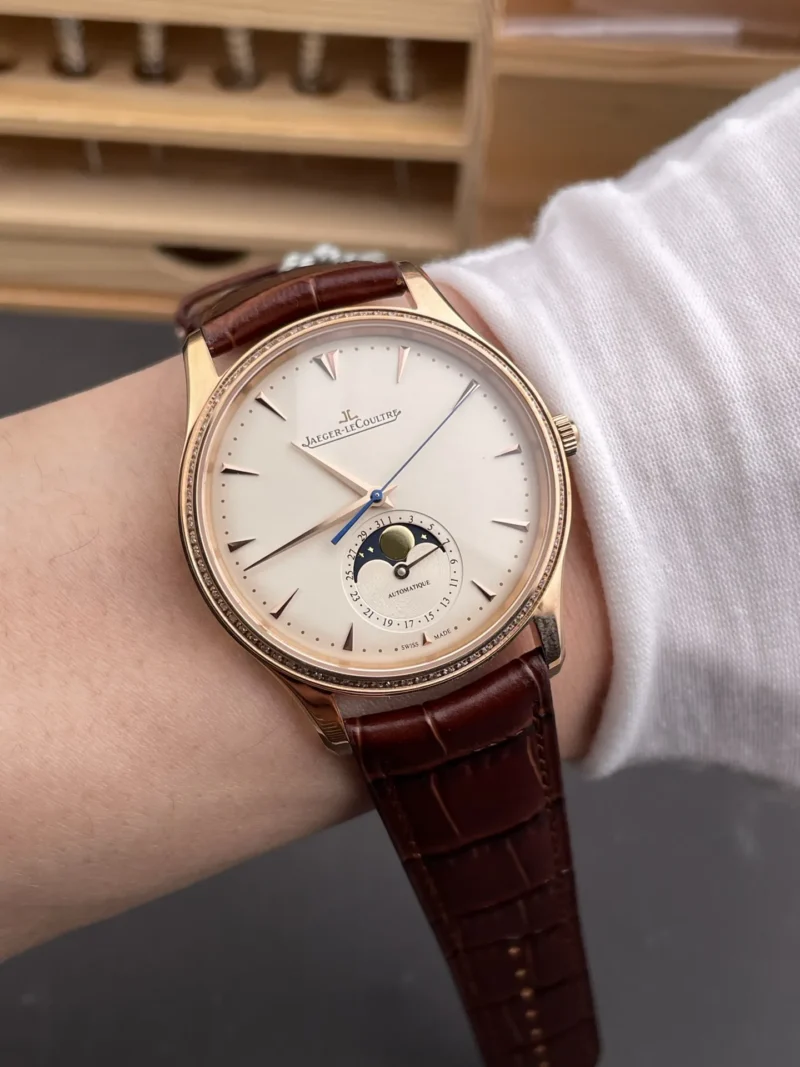 Jaeger-Le Coultre Master Rose Gold 39mm
