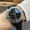 Breitling Avenger Black 44mm