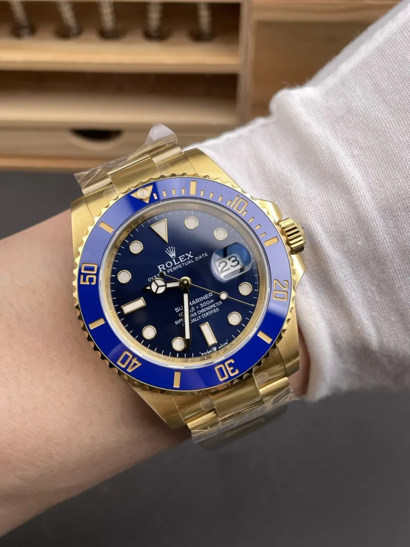Rolex Submariner Blue 41mm