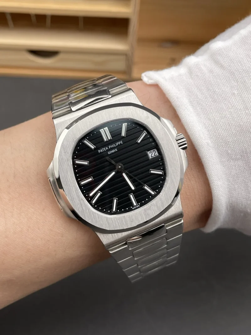 Patek Philippe Nautilus 5711 Black Dial 40mm