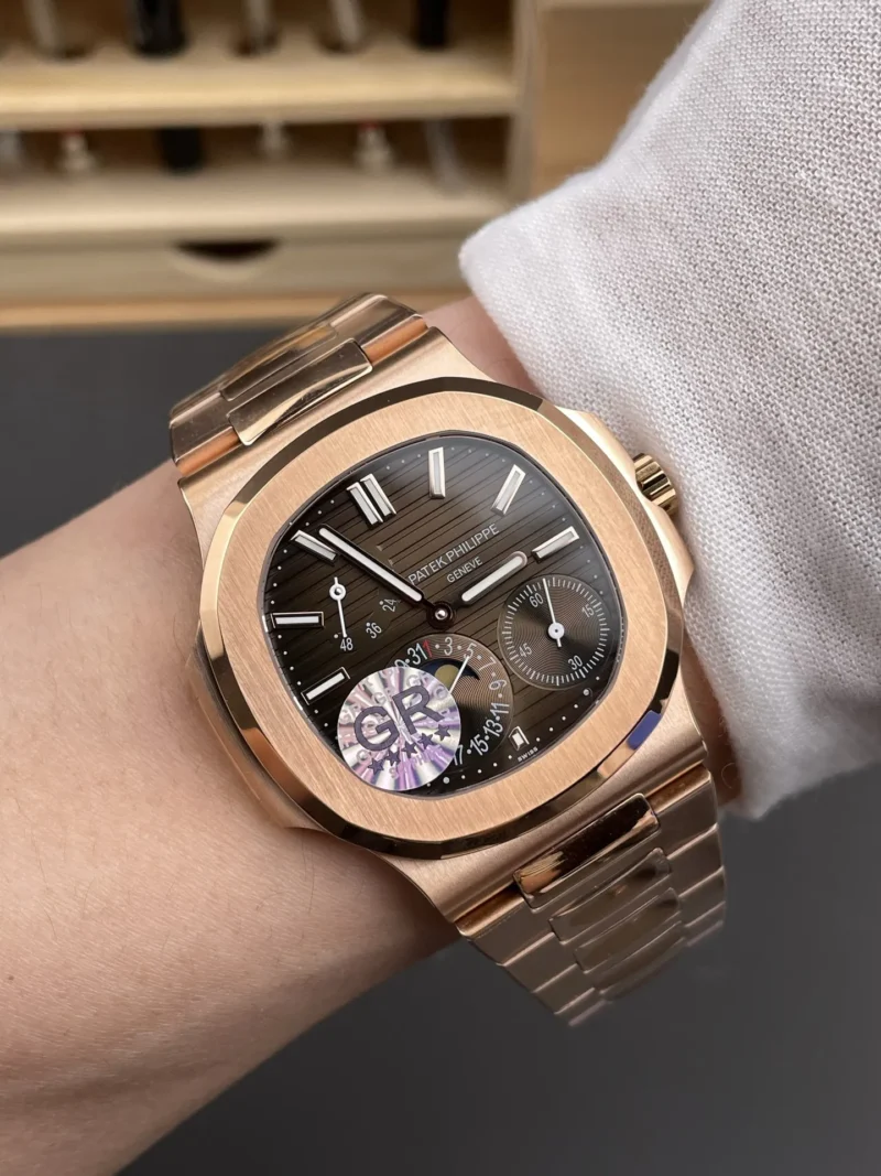 Patek Philippe Nautilus 5712 Rose Gold 40mm