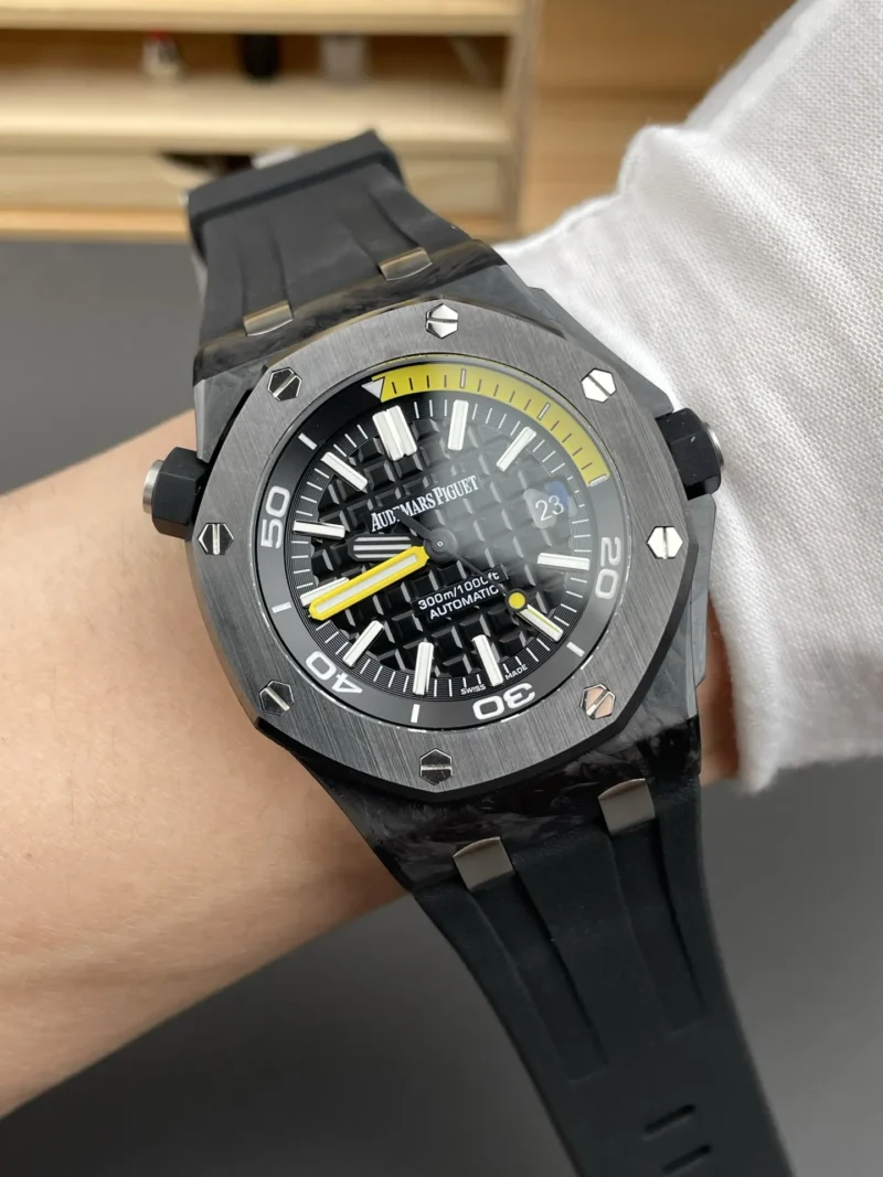 AP Royal Oak Offshore Carbon Fiber 42mm