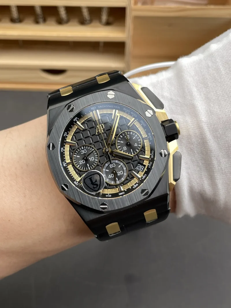 AP Royal Oak Black 44mm