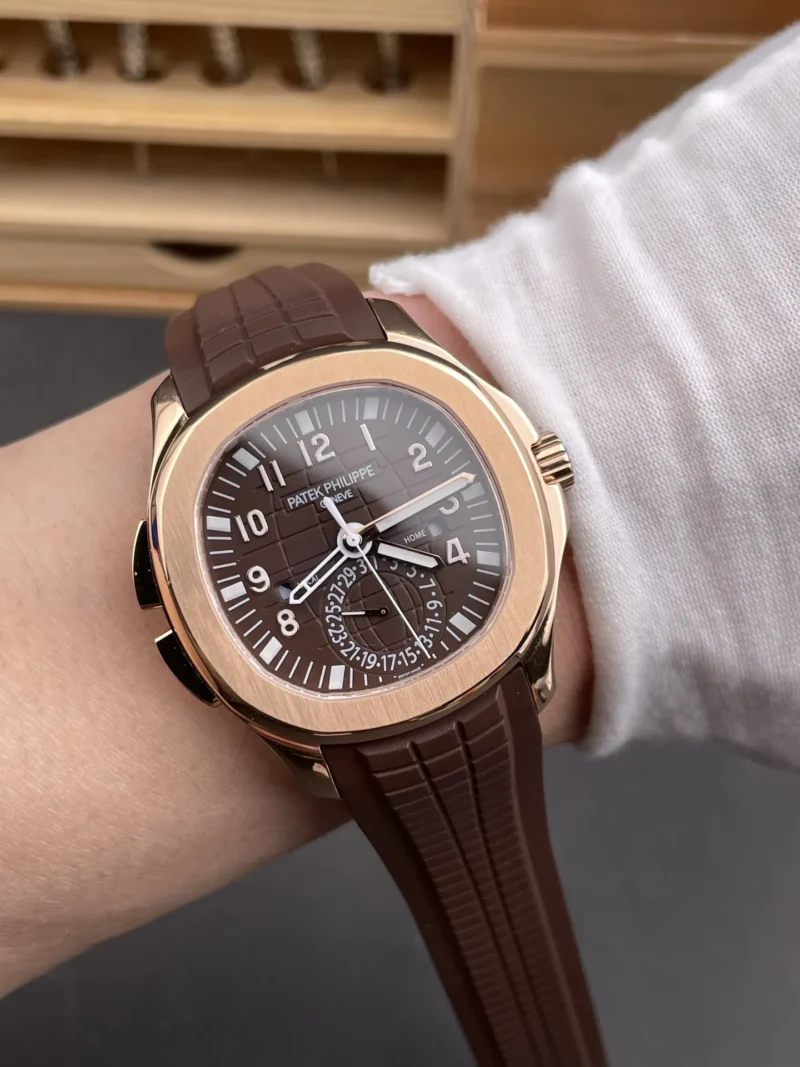Patek Philippe Aquanaut Rose Gold 40.8mm