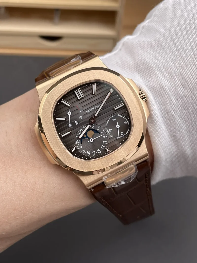 Patek Philippe Nautilus Rose Gold 40mm