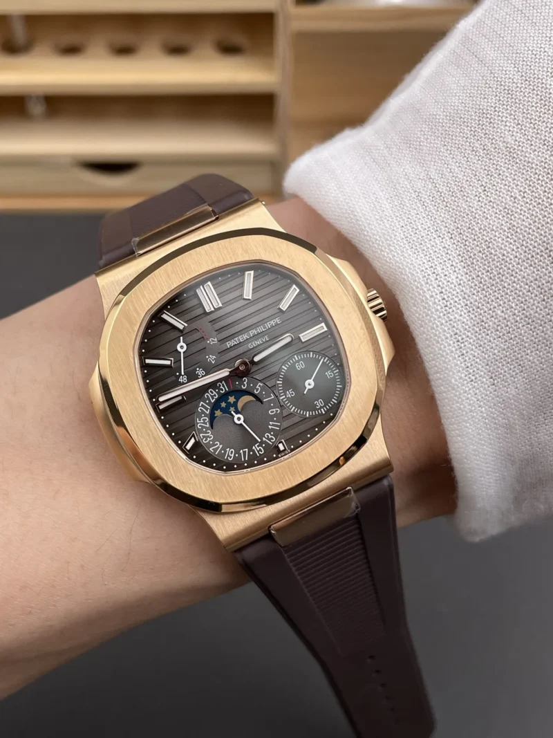 Patek Philippe Nautilus Rose Gold 40mm