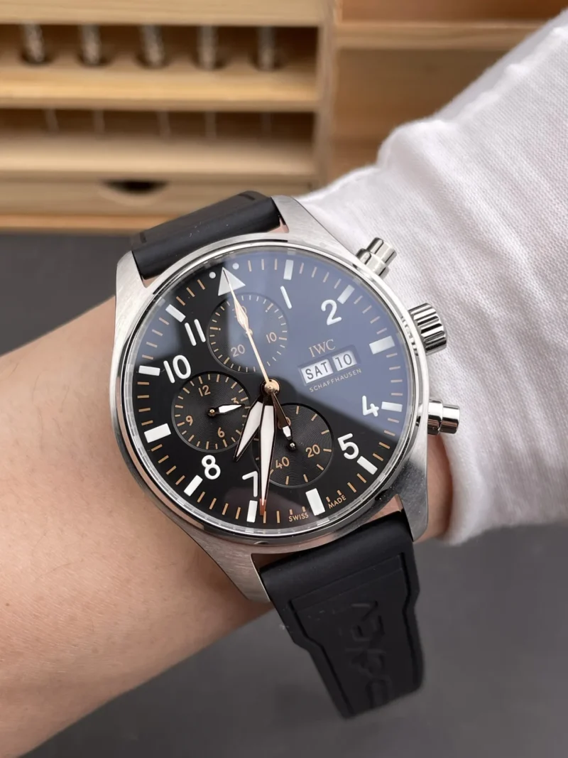 IWC Pilot Exhibition Caseback 41mm