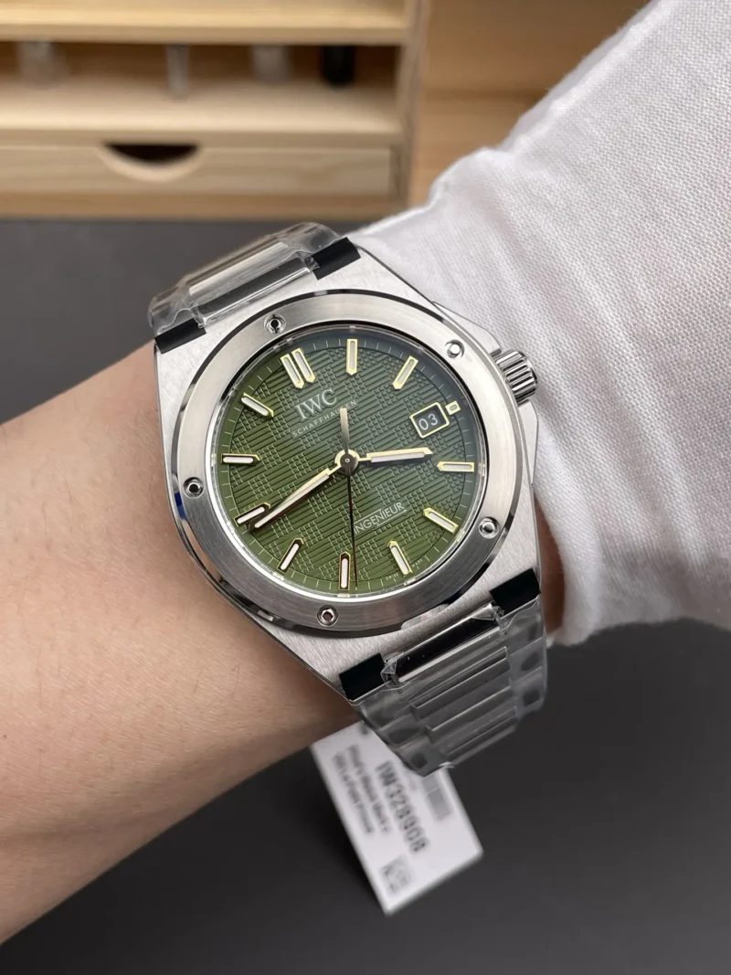 IWC Ingenieur Avocado Green 40mm