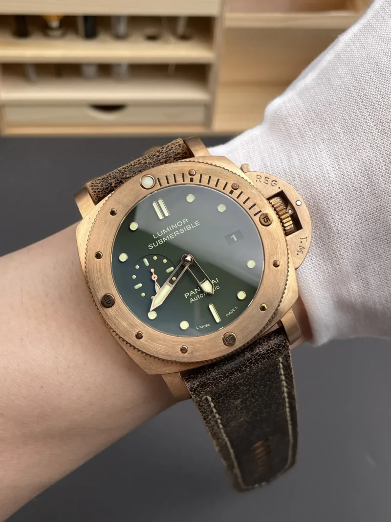 Panerai Luminor PAM382 47mm