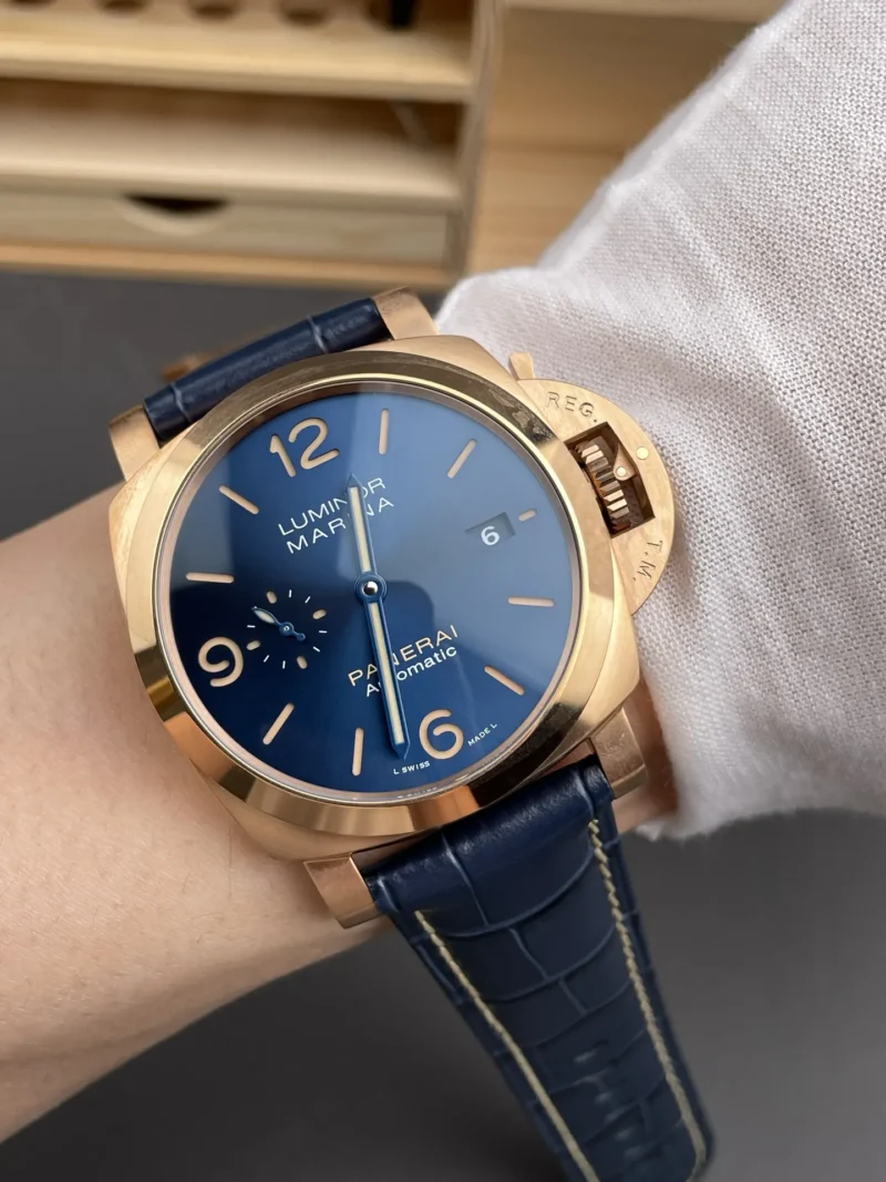 Panerai Luminor PAM1114 Blue Dial 44mm