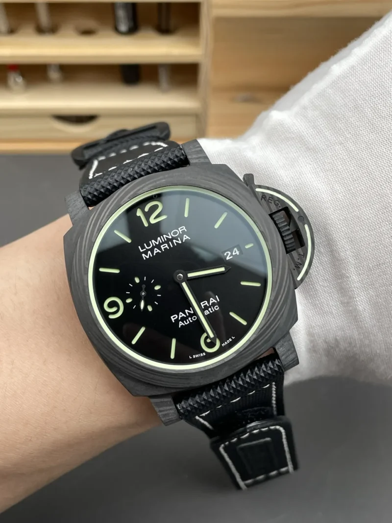 Panerai Luminor PAM1118 Carbon Fiber 44mm