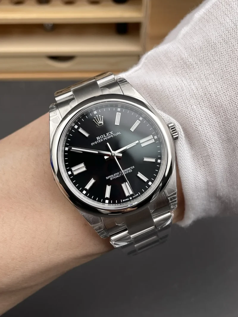 Rolex Oyster Perpetual Black 41mm