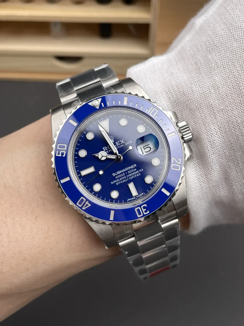 Rolex Submariner Blue 40mm