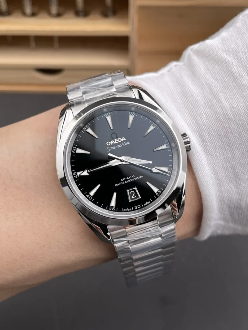 Omega Seamaster Black 38mm