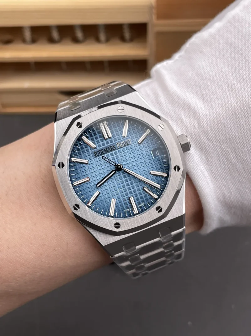 AP Royal Oak 15510 Smoked Blue 41mm