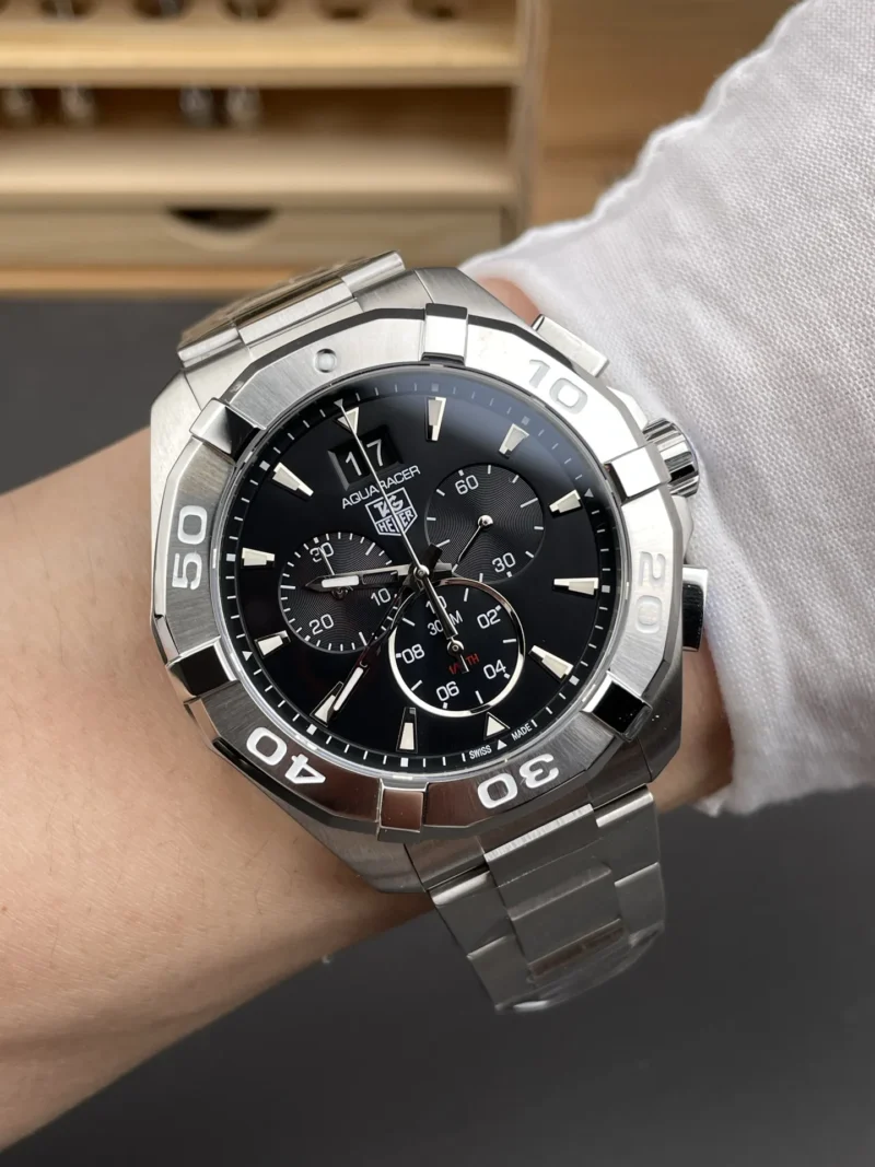 TAG Heuer Aquaracer 43mm