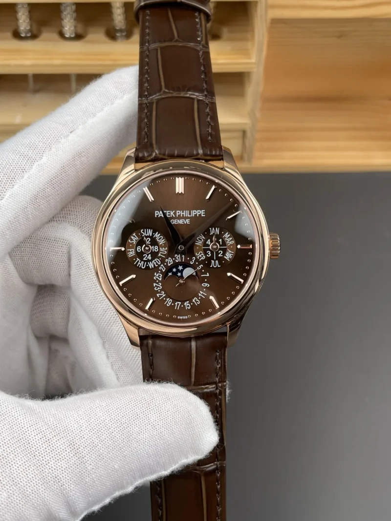 Patek Philippe 5327 40mm