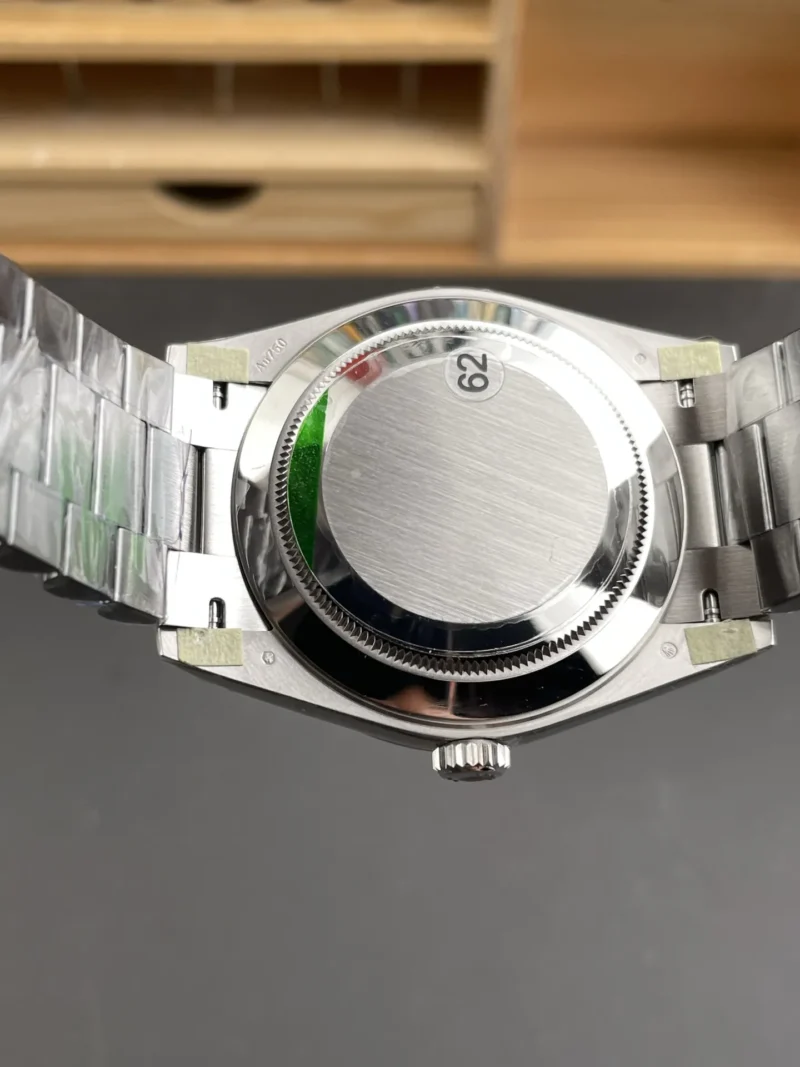 Rolex Day-Date Mother-of-Pearl 40mm